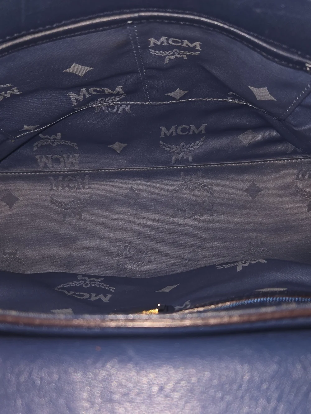 MCM top inside